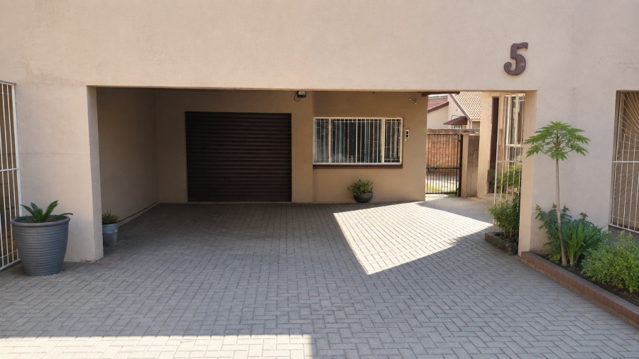 3 Bedroom Property for Sale in Sasolburg Ext 10 Free State